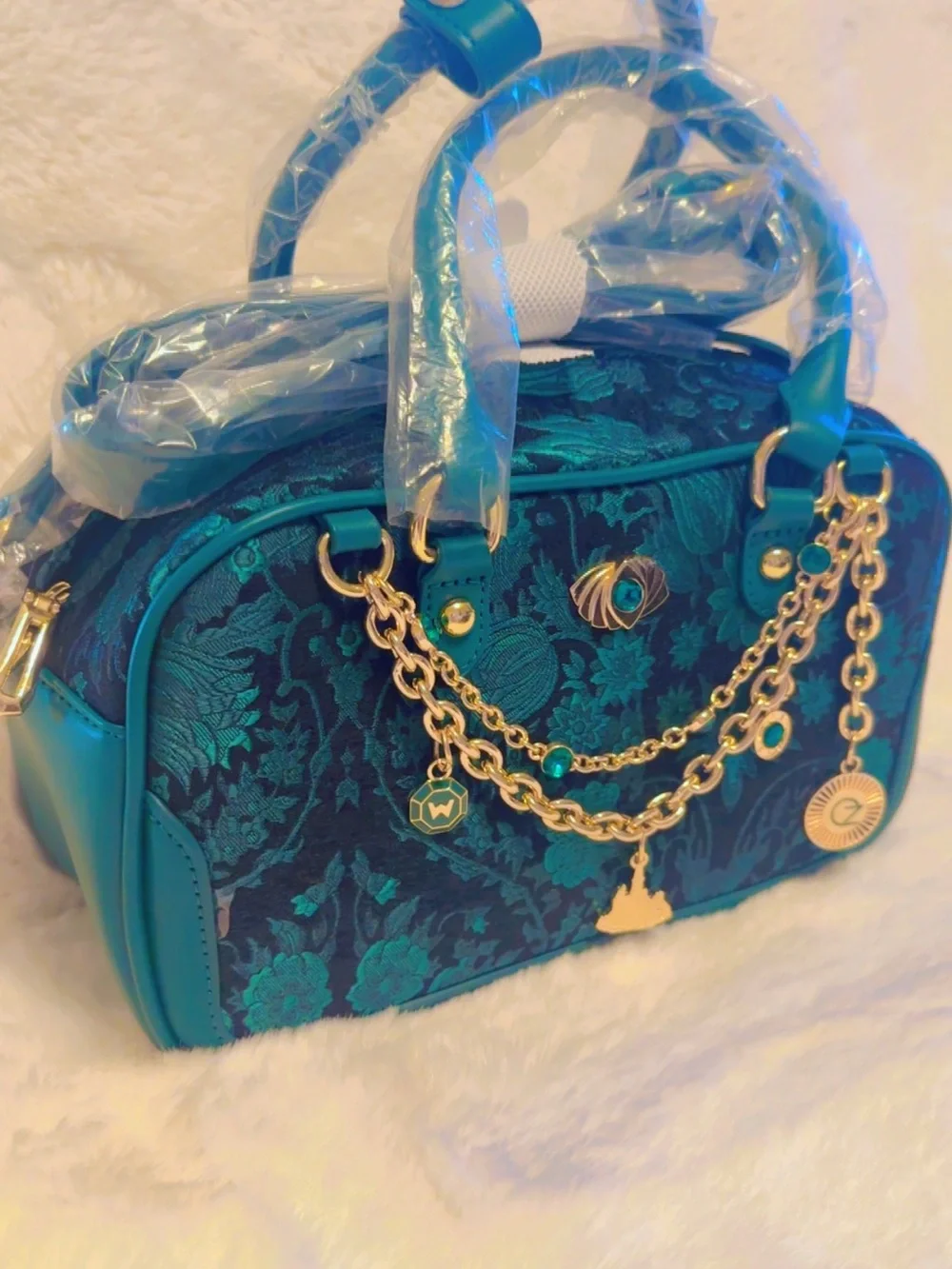 HER UNIVERSE Wicked Oz Green Floral Brocade Purse With Crossbody Strap NEW